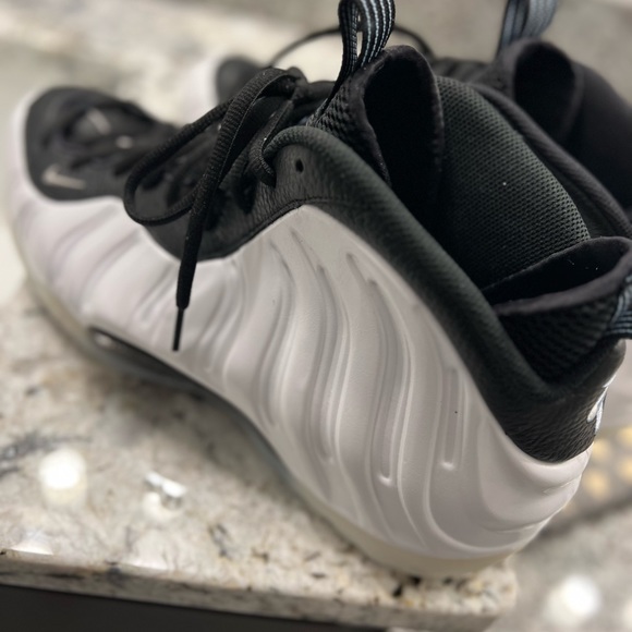 NIKE FOAMPOSITE